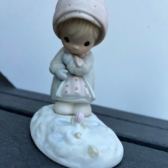 Precious moments by Enesco: February - Picture 1 of 8